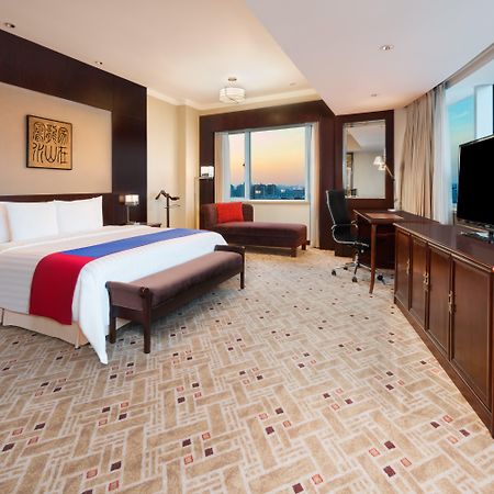 Crowne Plaza Shanghai Pudong By Ihg Exterior foto