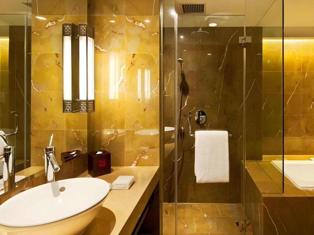 Crowne Plaza Shanghai Pudong By Ihg Exterior foto