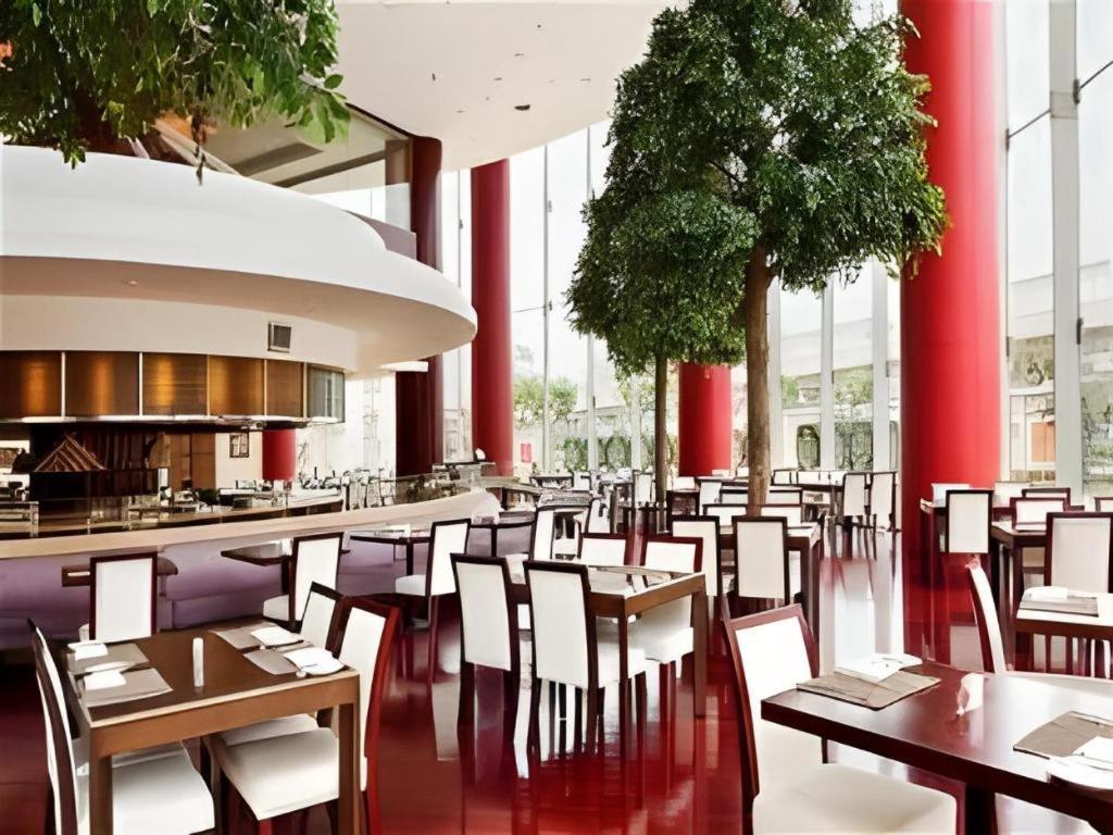 Crowne Plaza Shanghai Pudong By Ihg Exterior foto